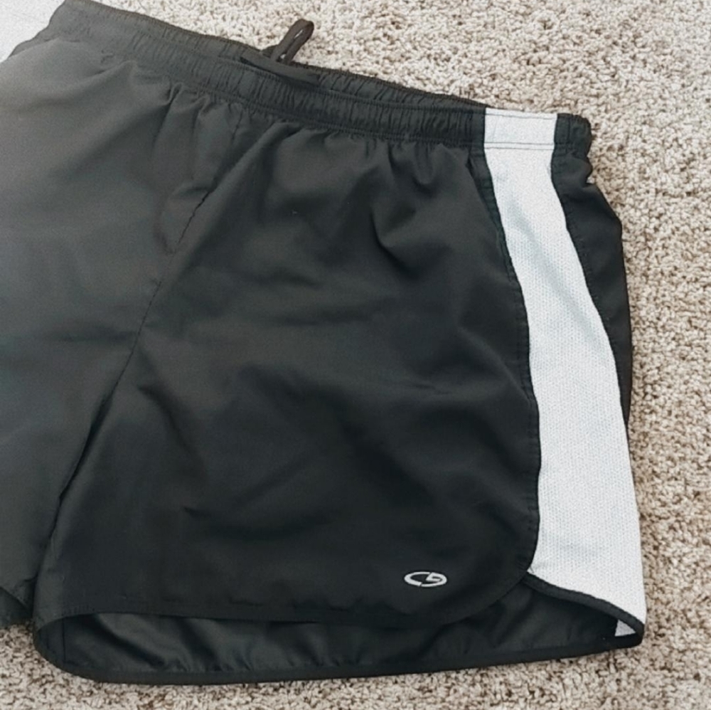 Champion / athletic shorts